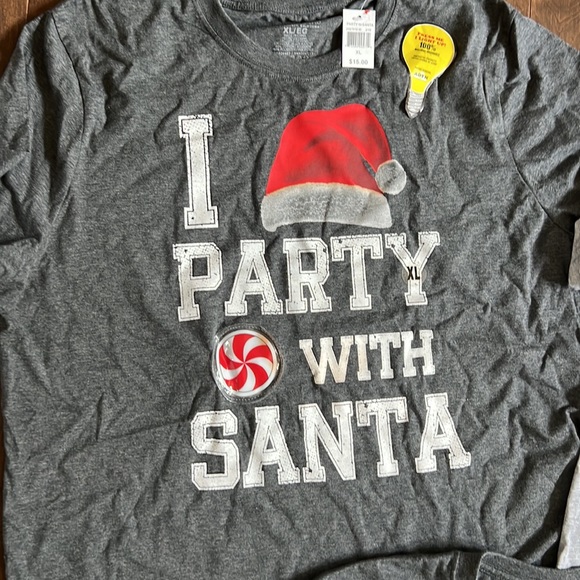 3 light up Christmas shirts - Picture 2 of 4